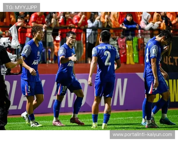 上海海港客场战平江原FC 中超球队本届亚冠首场客场平局